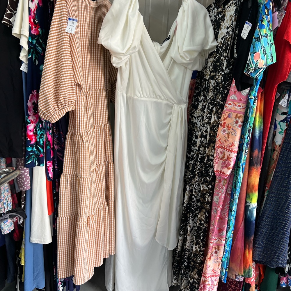 Boohoo White Draped Prom Dress